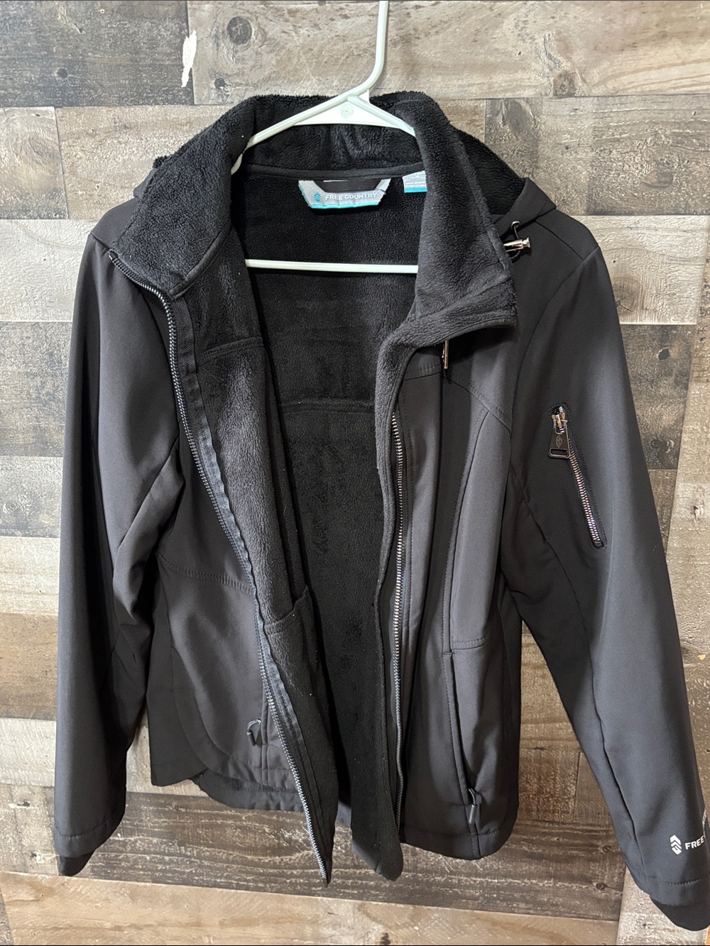 Free Country Black Women's Softshell Jacket with Fleece Lining
